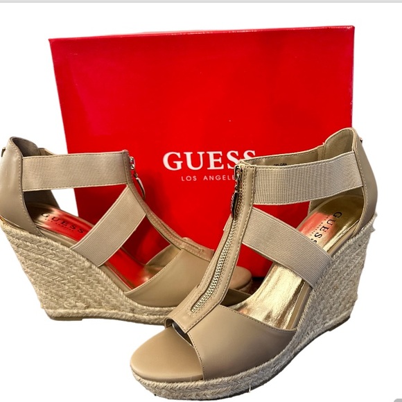 Women’s GUESS Tan Wedges size 10 - Picture 1 of 4